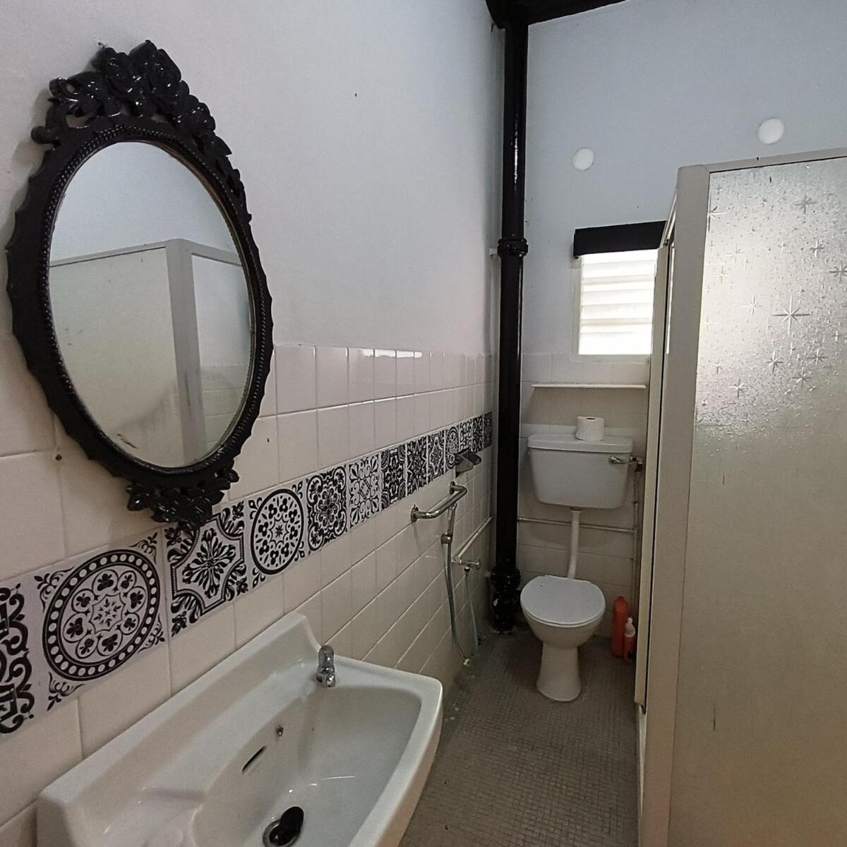 Tg103A Pet Friendly 15Pax, Near Beach Side タンジュンブンガ エクステリア 写真